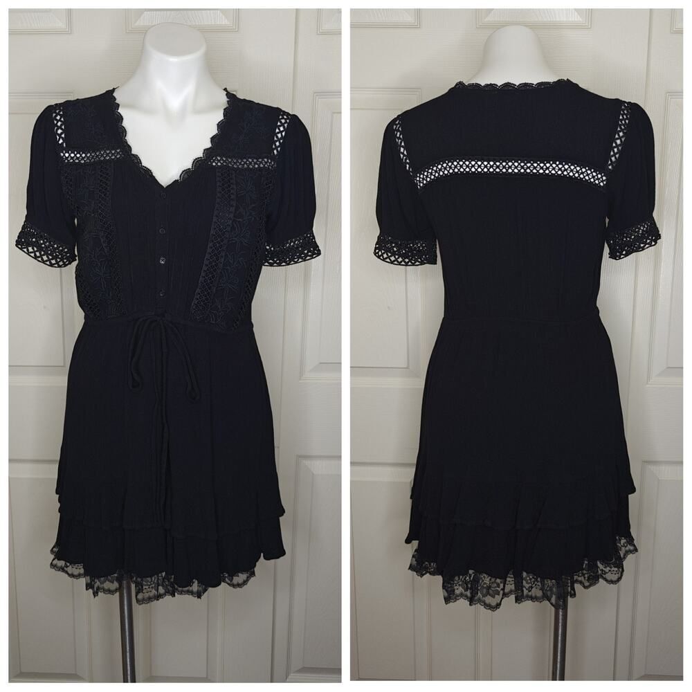 En Creme black crochet inset short sleeve mini dress XS